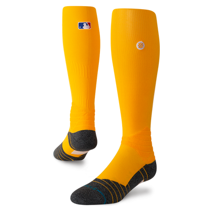 YELLOW,M